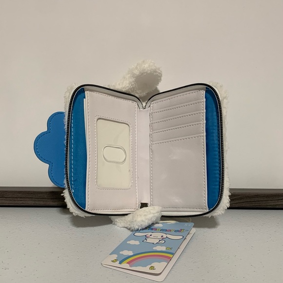 Loungefly Cinnamoroll Chef Fluffy Mini Backpack & Wallet-New - Picture 10 of 12